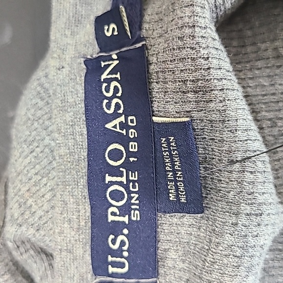 *NWT* U.S. POLO ASSN. Men's Gray Long Sleeve Shirt w/Blue Logo, size Small - Picture 6 of 8